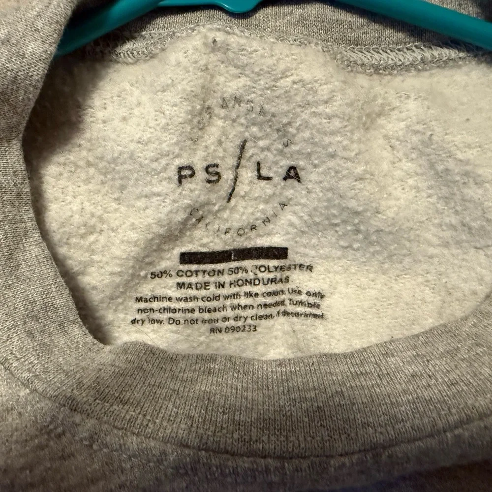 PacSun Gray Meowy Christmas Cat Sweatshirt - Picture 3 of 3